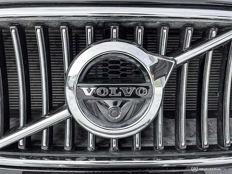 Volvo  Inscription Premium | Bowers