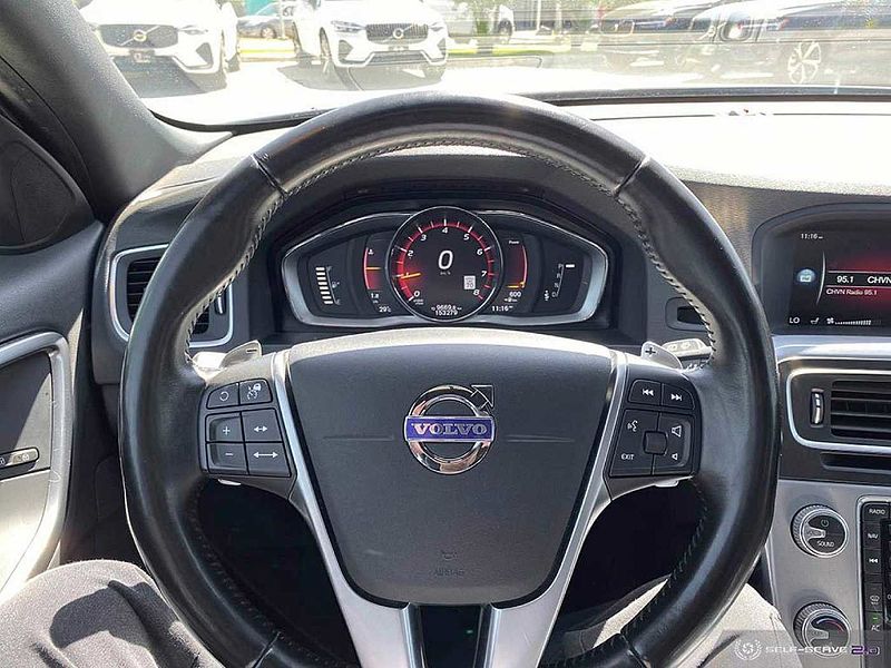 Volvo  T6 Drive-E Premier Climate! Technology!