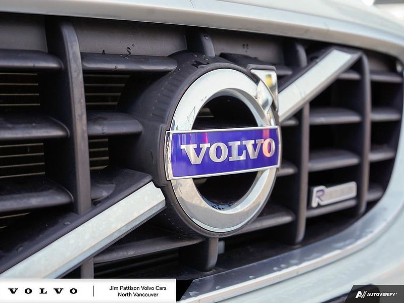 Volvo  T6 R-Design Platinum - LOCAL - ONE OWNER - NO ACCI