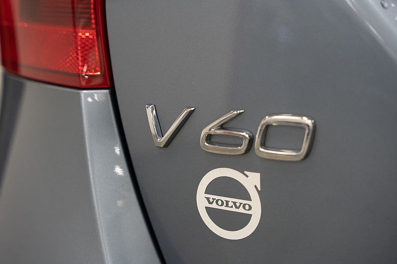 Volvo  T5 AWD Pre