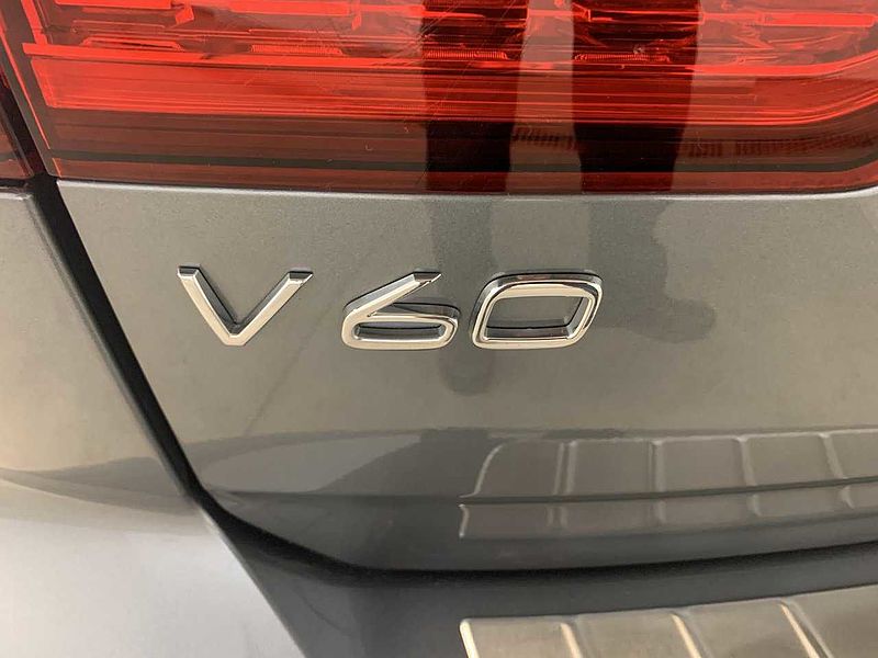 Volvo  T5 CROSS COUNTRY CUIR TOIT PANO NAV 4RM